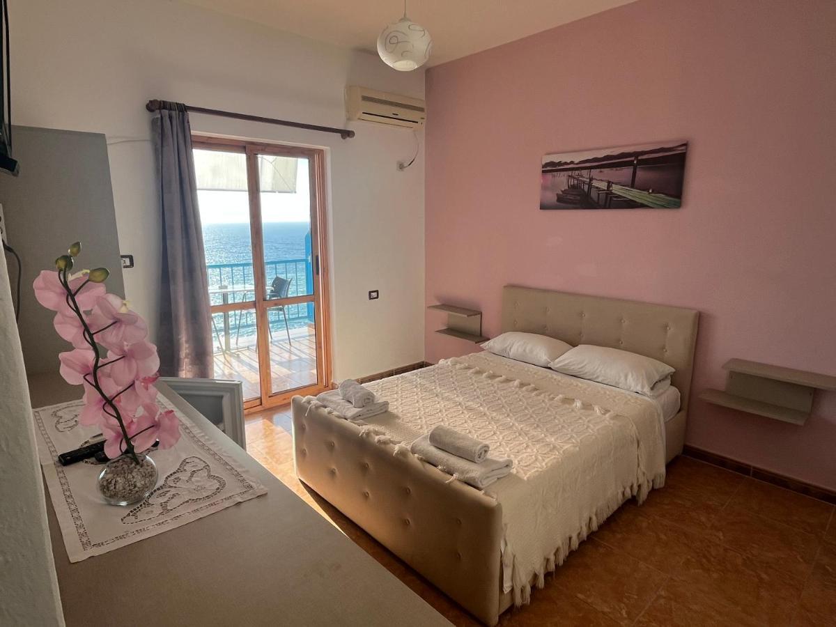 Blue Dream Holiday Hotel Влёра Экстерьер фото